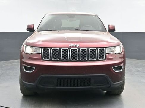 Used 2022 Jeep Grand Cherokee Laredo X image 3