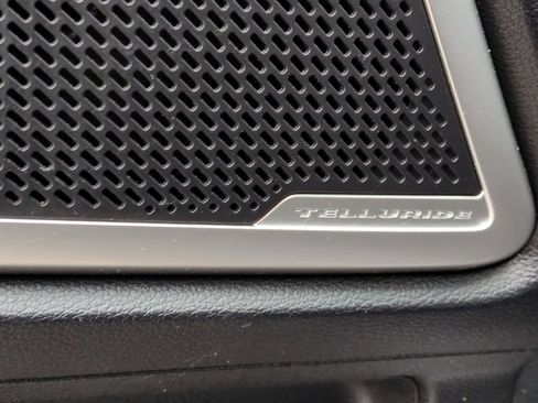 Certified 2022 Kia Telluride S FWD image 25