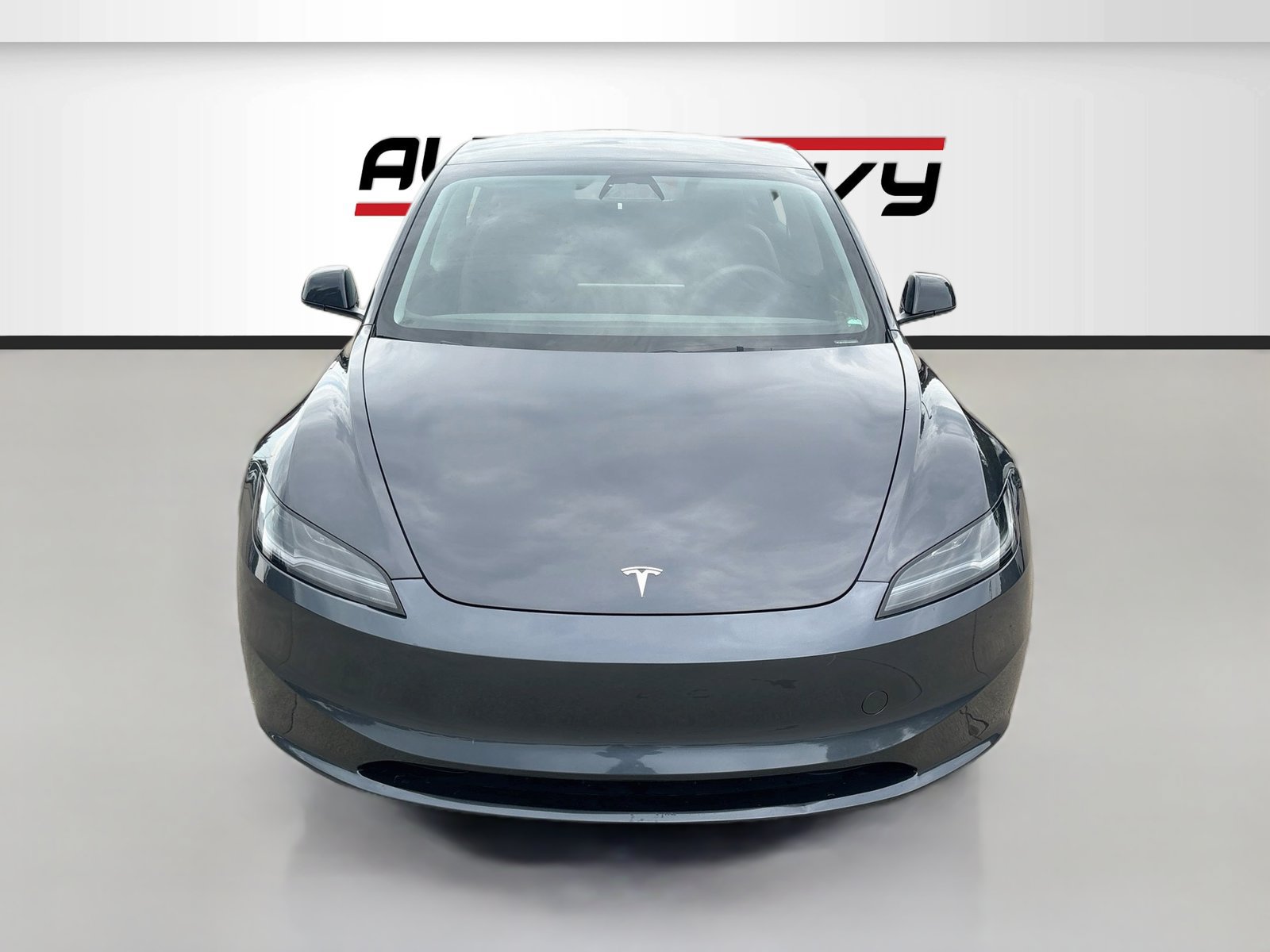 Used 2025 Tesla Model 3 Long Range RWD image 2