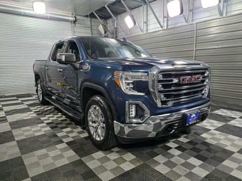 Used 2020 GMC Sierra 1500 SLT w/ SLT Premium Package AWD/4WD image 4