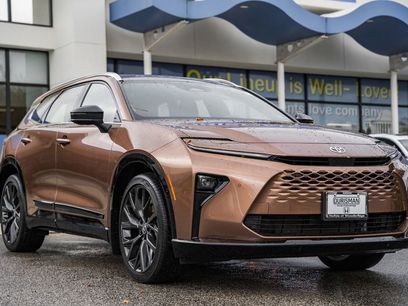 Used 2025 Toyota Crown Signia