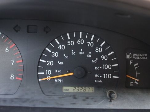 Used 1998 Toyota Tacoma 4x4 Xtracab w/ Convenience Pkg image 7
