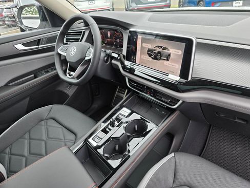 New 2026 Volkswagen Atlas Peak Edition AWD/4WD image 47