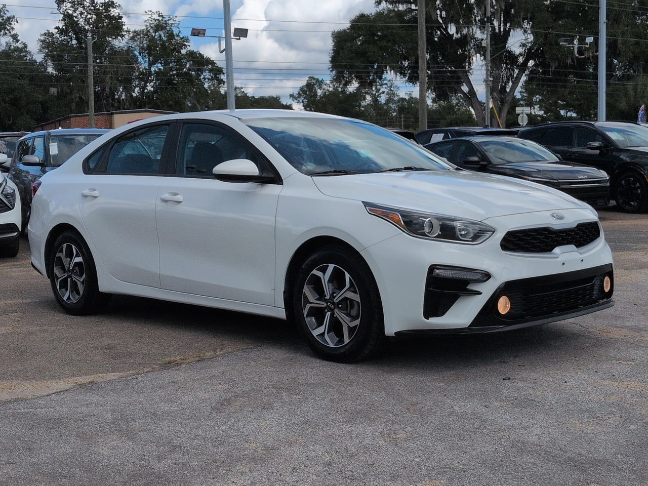 Used 2021 Kia Forte LXS FWD image 3