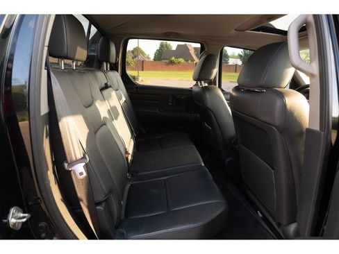 Used 2013 Honda Ridgeline RTL image 17