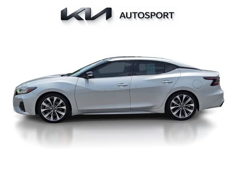 Used 2021 Nissan Maxima Platinum w/ Sport Mat Group FWD image 13