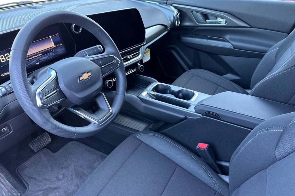 New 2026 Chevrolet Equinox EV LT FWD image 10