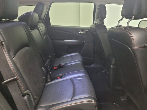 Used 2015 Dodge Journey R/T w/ Flexible Seating Group FWD image 19