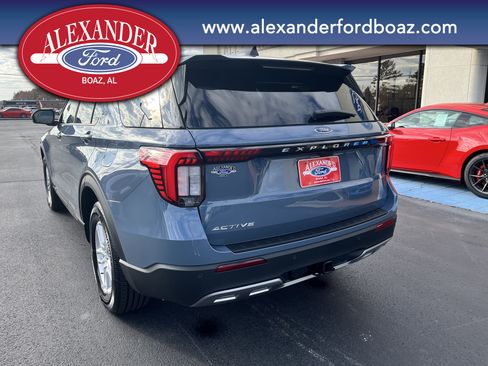 New 2026 Ford Explorer Active w/ Active Comfort Package image 6