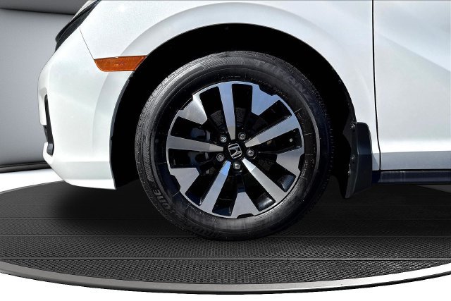 New 2026 Honda Odyssey EX-L image 13