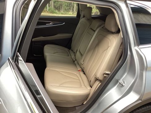 Used 2022 Lincoln Nautilus Reserve w/ Equipment Group 201A image 37