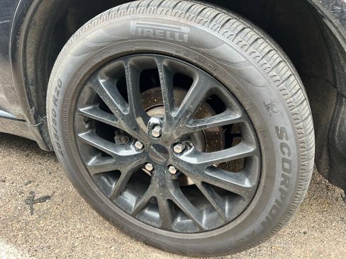 Used 2015 Dodge Durango R/T w/ Technology Group image 8