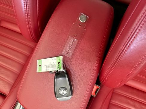 Used 2024 Alfa Romeo Giulia Veloce image 12