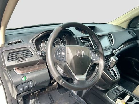 Used 2016 Honda CR-V Touring image 9