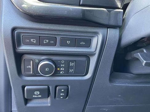 Used 2022 Ford F150 XLT w/ Equipment Group 302A High AWD/4WD image 14