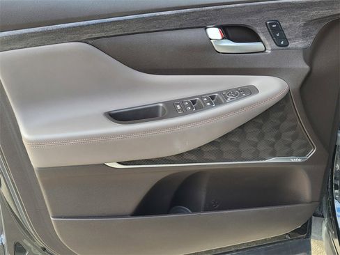Used 2019 Hyundai Santa Fe FWD image 15