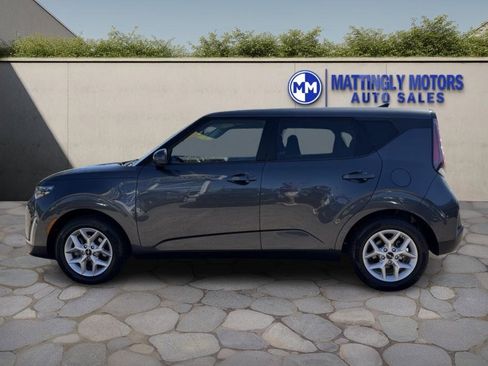 Used 2023 Kia Soul S image 6