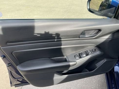 Used 2023 Nissan Altima 2.5 S image 10