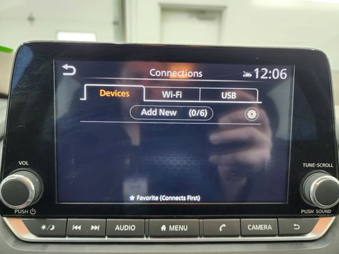 Used 2023 Nissan Rogue SV image 46