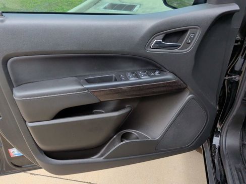 Used 2022 GMC Canyon Elevation w/ Trailering Package image 10