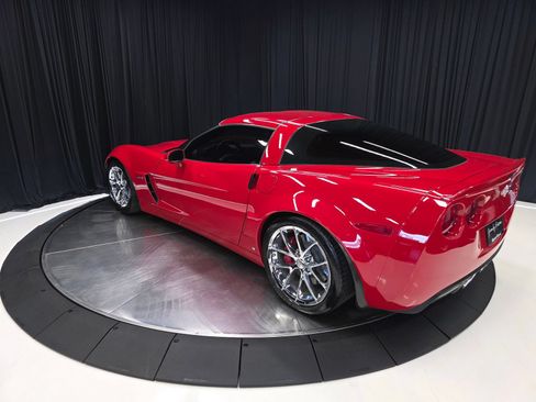 Used 2009 Chevrolet Corvette Z06 w/ Preferred Equipment Group RWD image 11