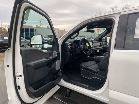 New 2026 Ford F250 Platinum AWD/4WD image 9