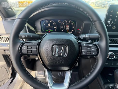Certified 2025 Honda Civic Sport Touring image 22