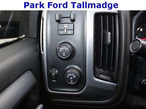 Used 2017 GMC Sierra 1500 SLE image 19