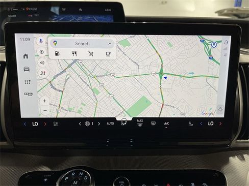 New 2025 Ford Expedition Active image 24