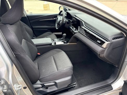 Used 2026 Toyota Camry LE FWD image 18