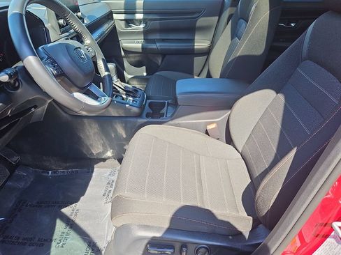 Used 2025 Honda CR-V Sport image 29