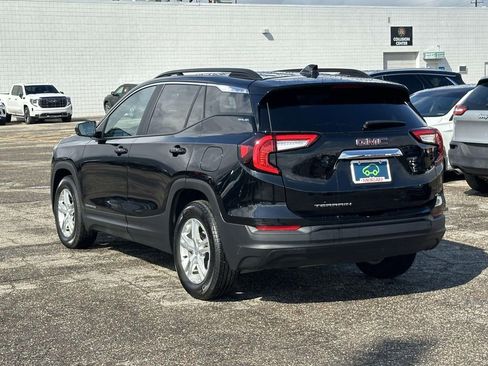 Certified 2023 GMC Terrain SLE w/ Driver Convenience Package image 3