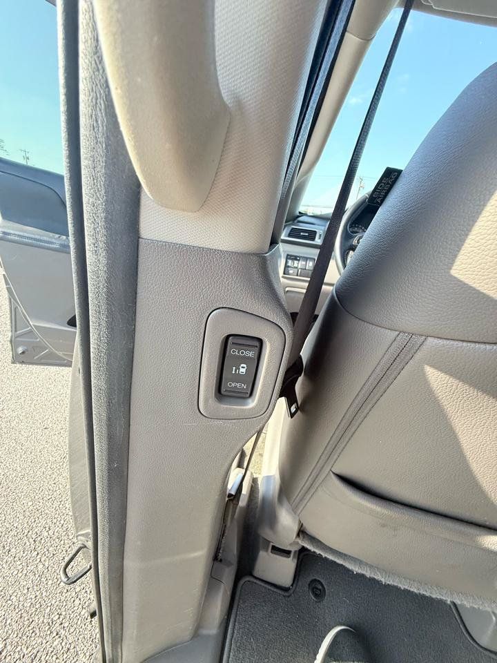 Used 2016 Honda Odyssey EX-L image 21