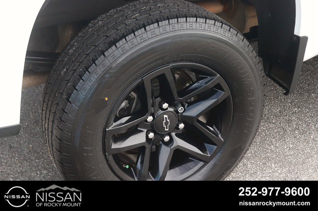 Used 2020 Chevrolet Silverado 1500 LT Trail Boss w/ Bed Protection Package AWD/4WD image 8