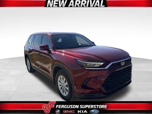 Used 2025 Toyota Grand Highlander FWD image 1