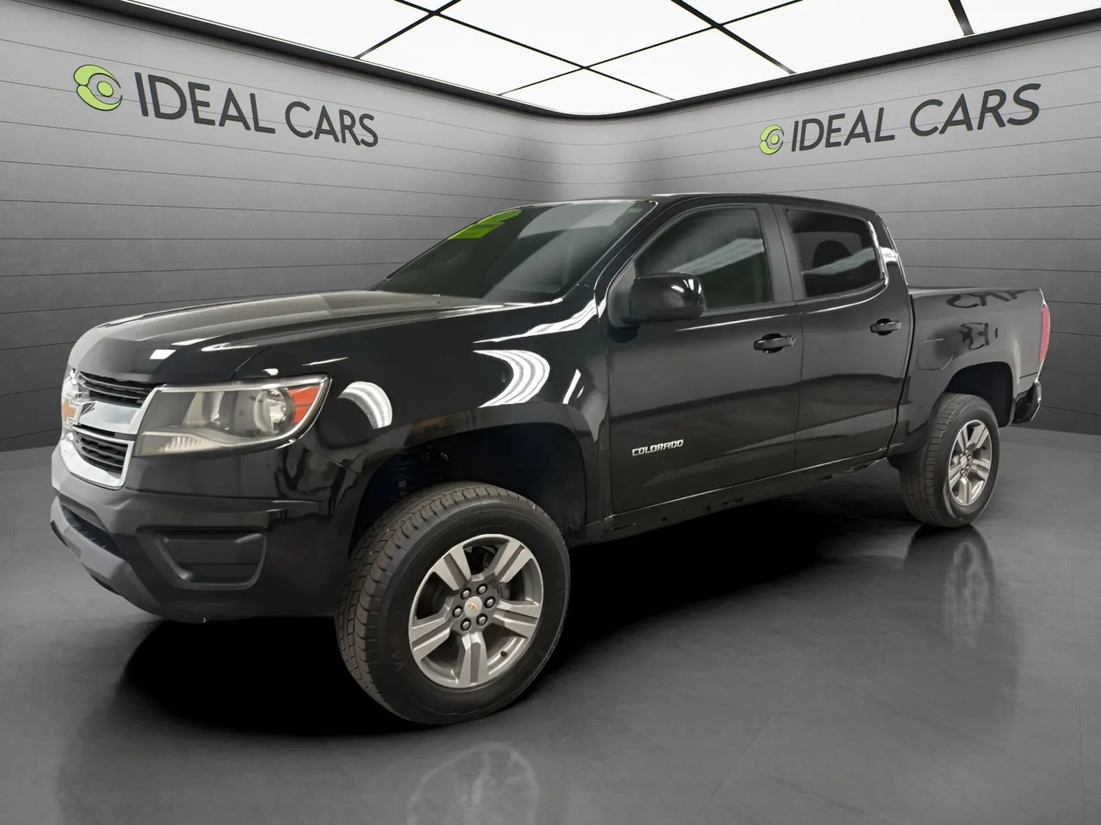Used 2017 Chevrolet Colorado W/T w/ Custom Special Edition RWD image 1
