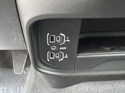 New 2025 RAM 2500 Big Horn image 30