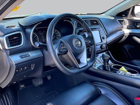 Used 2017 Nissan Maxima 3.5 SL FWD image 16