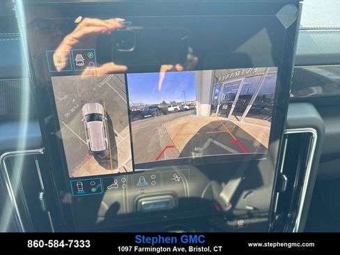 New 2026 GMC Yukon Elevation w/ Elevation Premium Package image 23