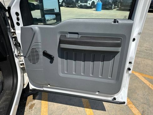 Used 2013 Ford F250 XL RWD image 19