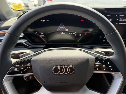 Used 2025 Audi A5 2.0T Premium Plus w/ Premium Plus AWD/4WD image 29