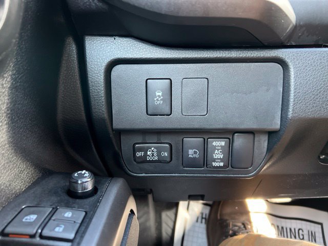 Used 2023 Toyota Tacoma TRD Sport w/ Technology Package AWD/4WD image 15