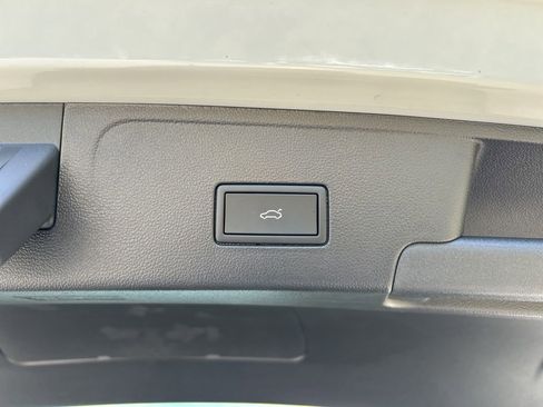 New 2026 Volkswagen Atlas Cross Sport SEL Premium R-Line image 56