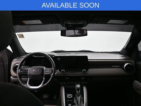 Used 2024 Chevrolet Colorado ZR2 w/ ZR2 Convenience Package III AWD/4WD image 30