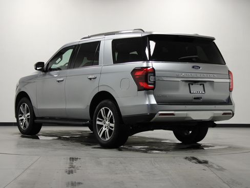 Used 2024 Ford Expedition Limited image 6