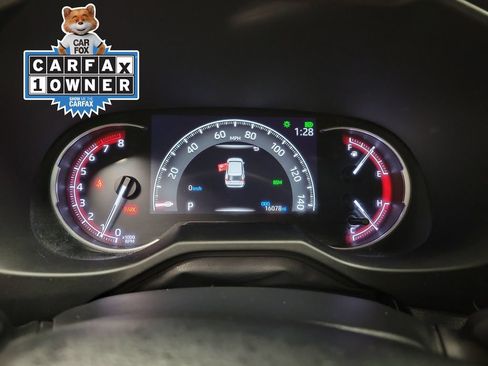 Used 2024 Toyota RAV4 XLE w/ Convenience Package AWD/4WD image 28