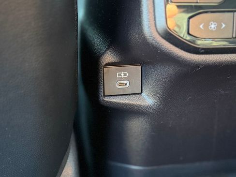 Used 2024 Toyota Grand Highlander Platinum image 12