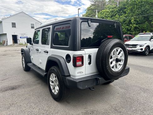 Used 2023 Jeep Wrangler Unlimited Sport AWD/4WD image 5