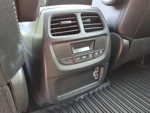 Used 2021 Honda Pilot Special Edition image 7