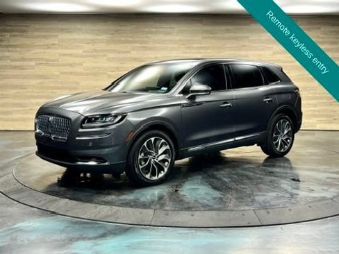 Used 2023 Lincoln Nautilus Reserve AWD/4WD image 5